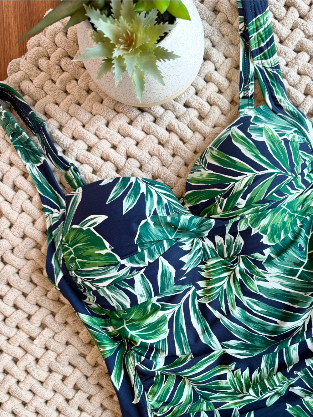 Nip Tuck | Joanne Tropical Tranquility One Piece Swimsuit Navy/Green | Small
